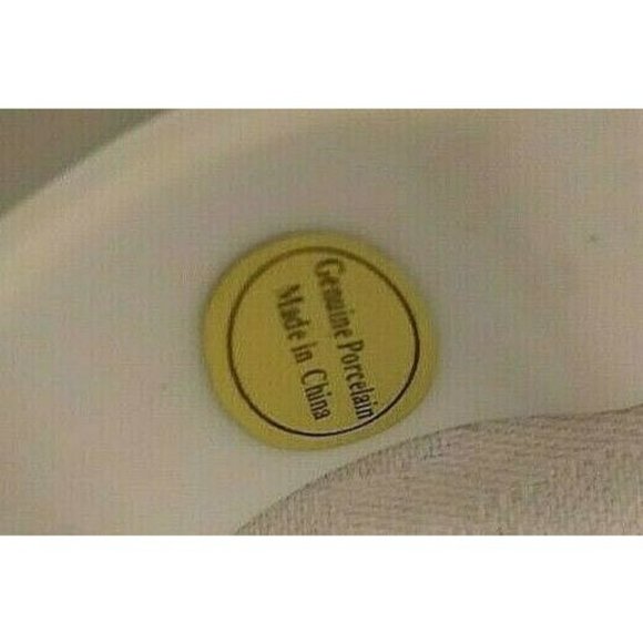 4 Porcelain Napkin Rings White with  Pink Yellow Purple Flowers Vintage - Picture 2 of 4